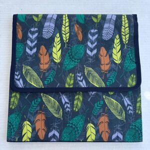 Thirty-One Gifts Fold Up Family Organizer Navy‎ Blue Feather Print Travel Bag